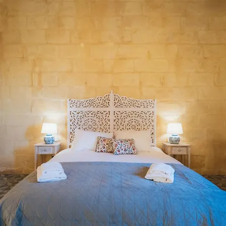 Rustic Retreat With Pool San Lawrenz