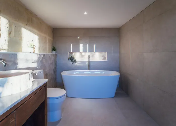 Rustic Retreat With Pool 산로렌츠