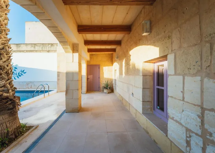 빌라 Rustic Retreat With Pool *