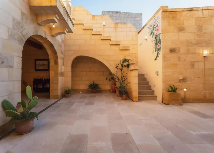 빌라 Rustic Retreat With Pool