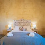 Rustic Retreat With Pool سان لاورينْتْسْ