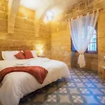 فيلة Rustic Retreat With Pool