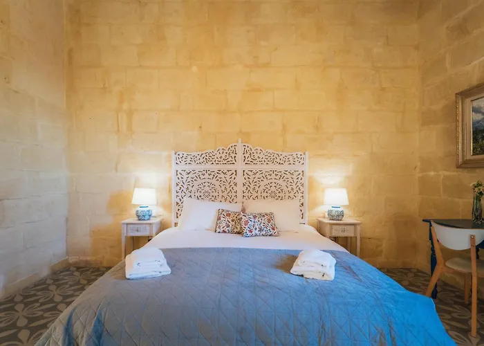 Rustic Retreat With Pool San Lawrenz