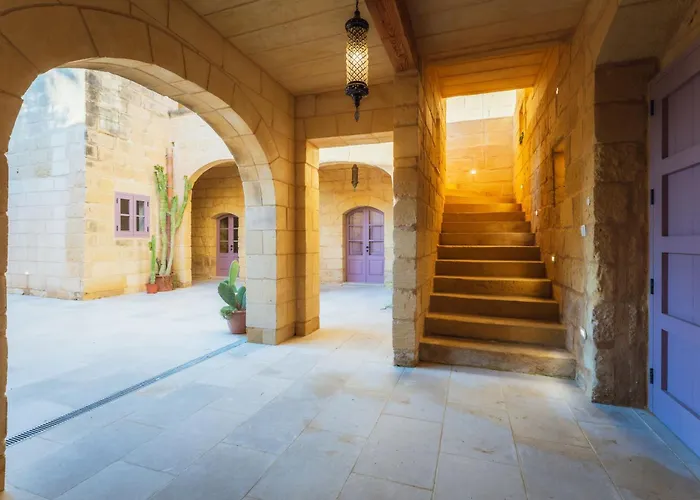 Rustic Retreat With Pool וילה *